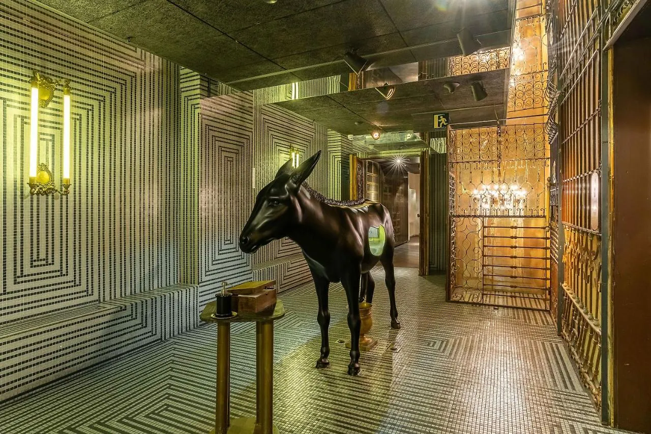 Casa Gracia Hostel Barcelona