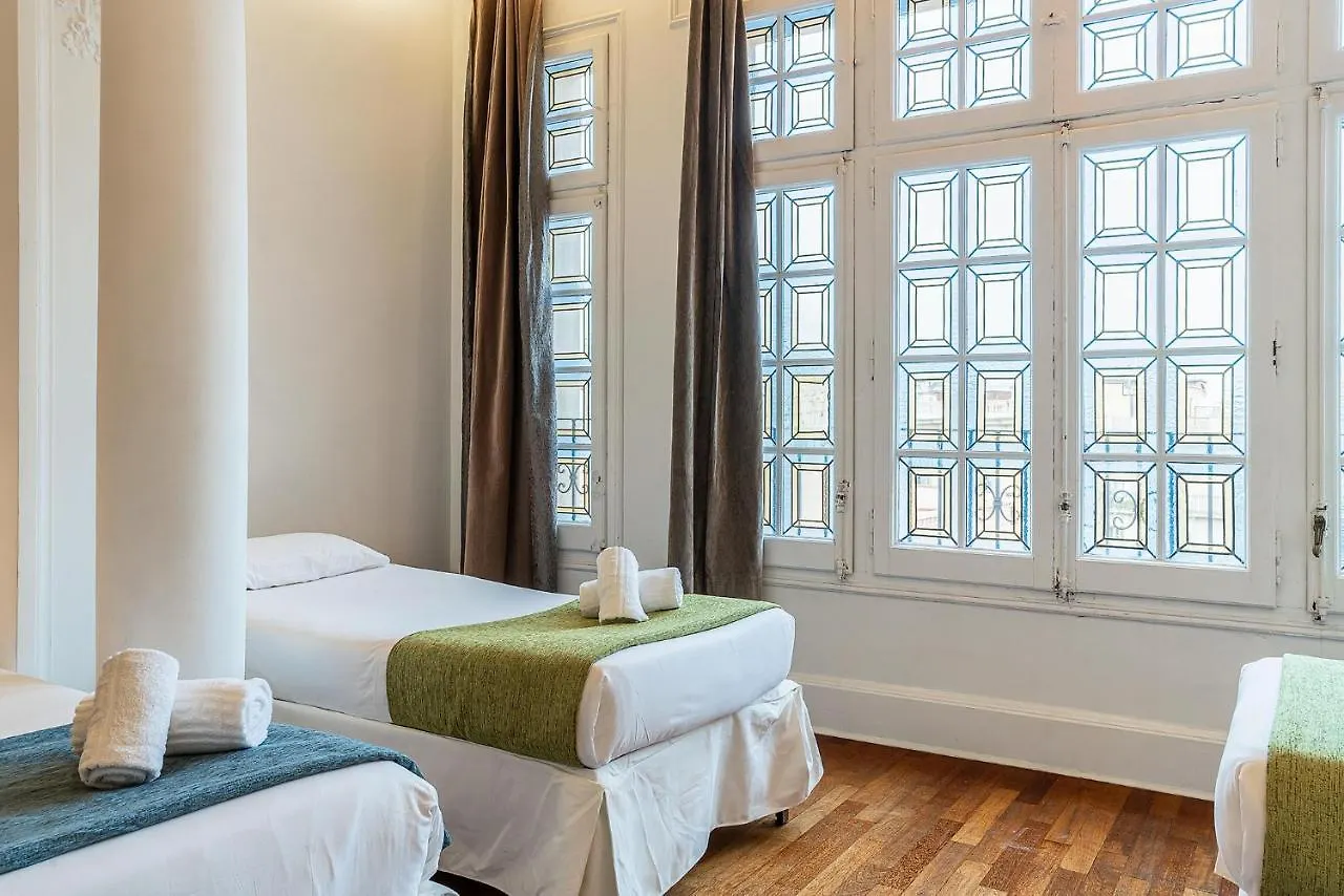 Casa Gracia Hostel Barcelona Spain