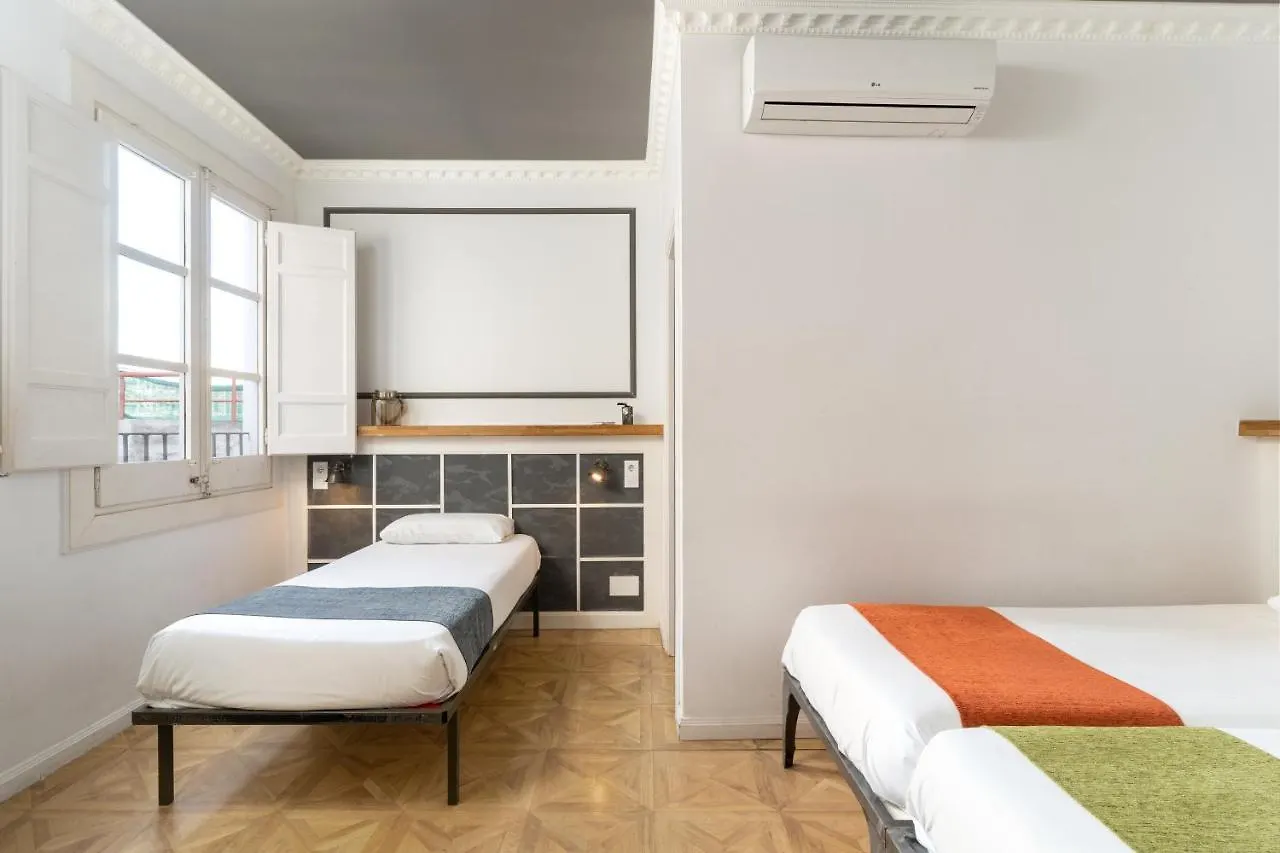 Casa Gracia Hostel Barcelona