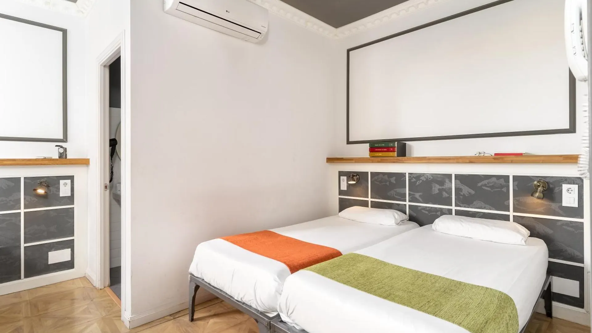 Casa Gracia Hostel Barcelona