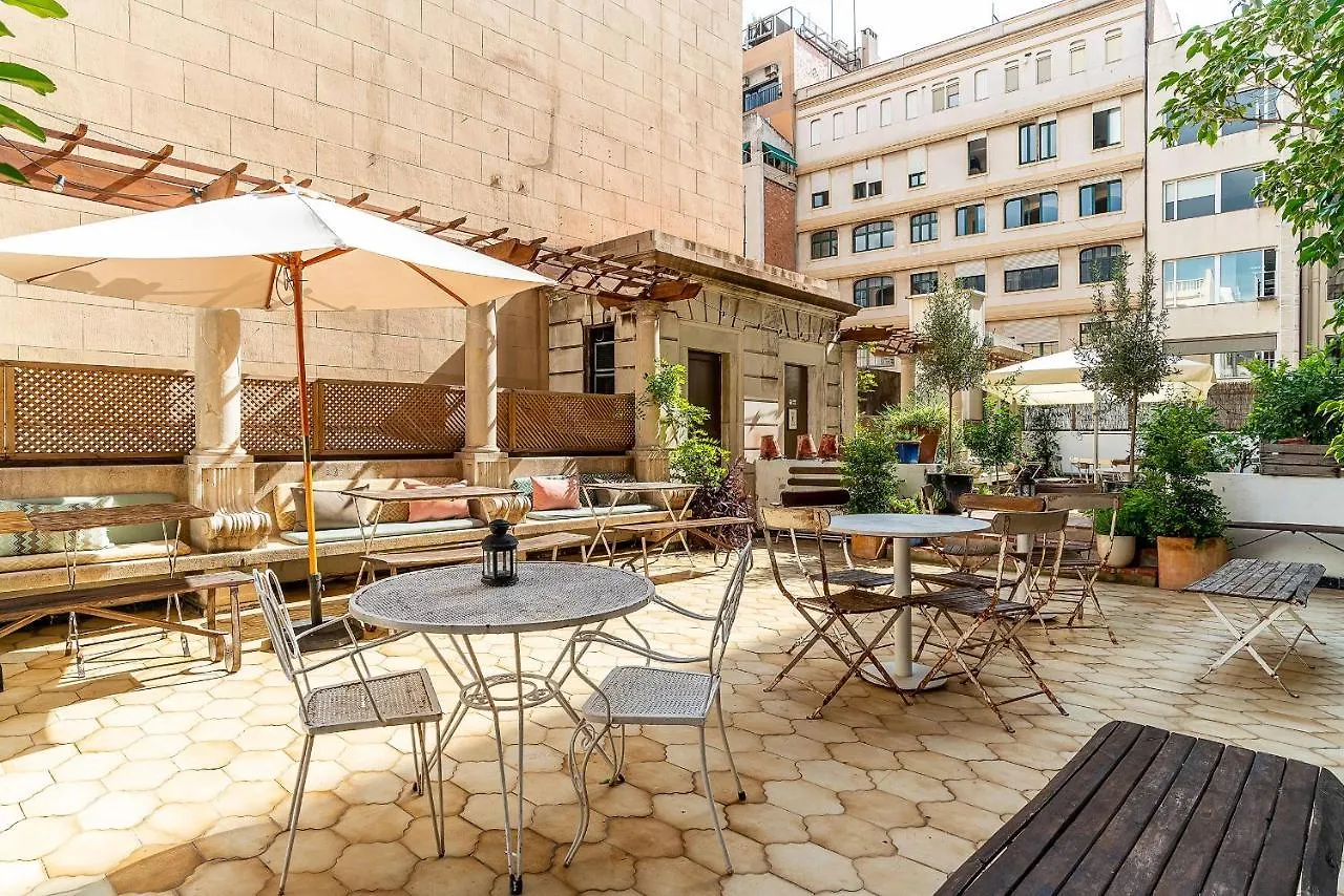הוסטל ברצלונה Casa Gracia 0*,