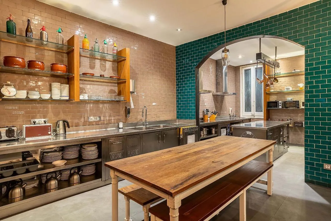 Casa Gracia Hostel Barcelona
