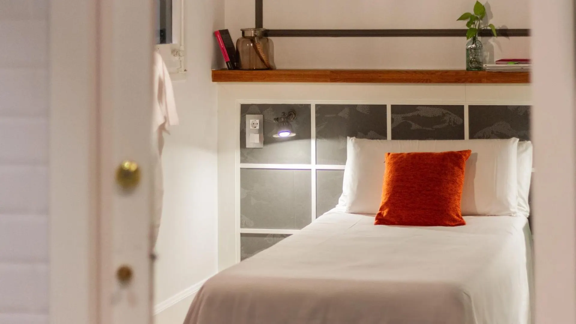 Casa Gracia Hostel Barcelona